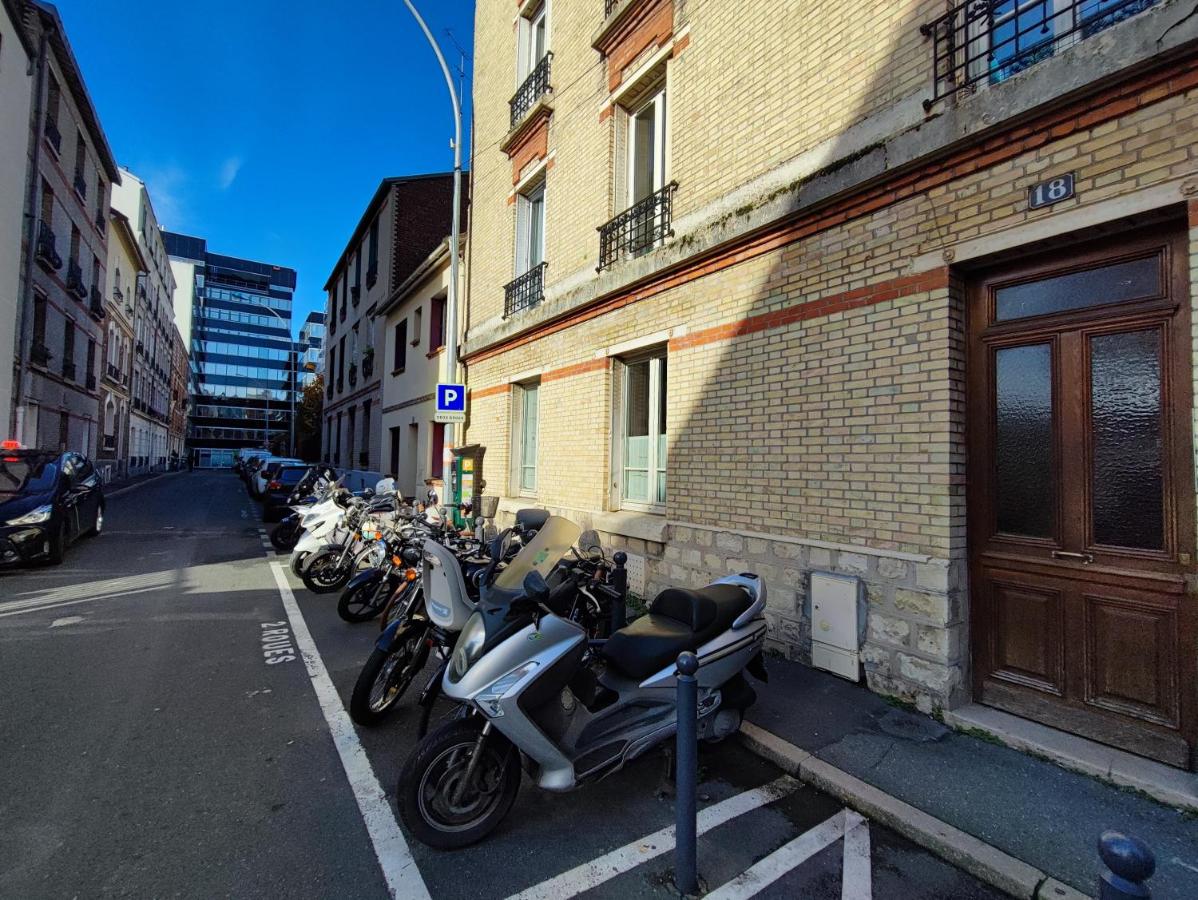 Paris Expo Charm, 52m2, Couples&Business Friendly, 5mn walk to Expo Center Porte de Versailles - B&B Issy-les-Moulineaux