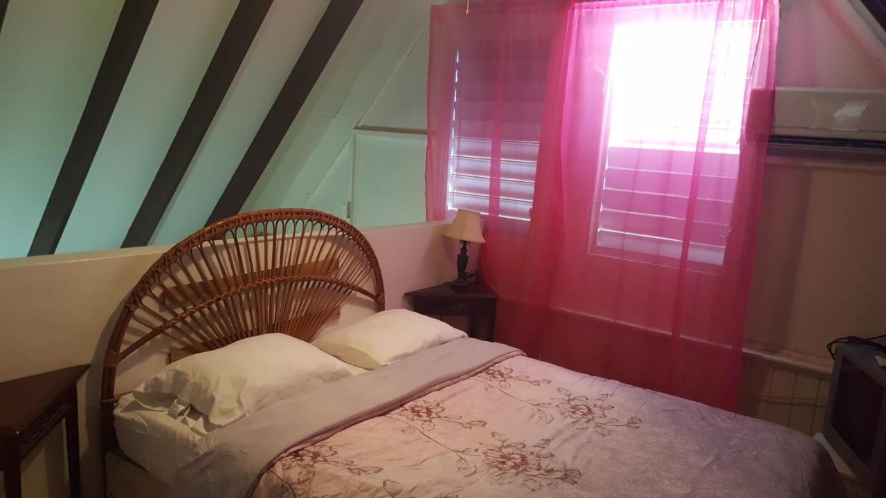 Three-Bedroom Apartment with Sea View