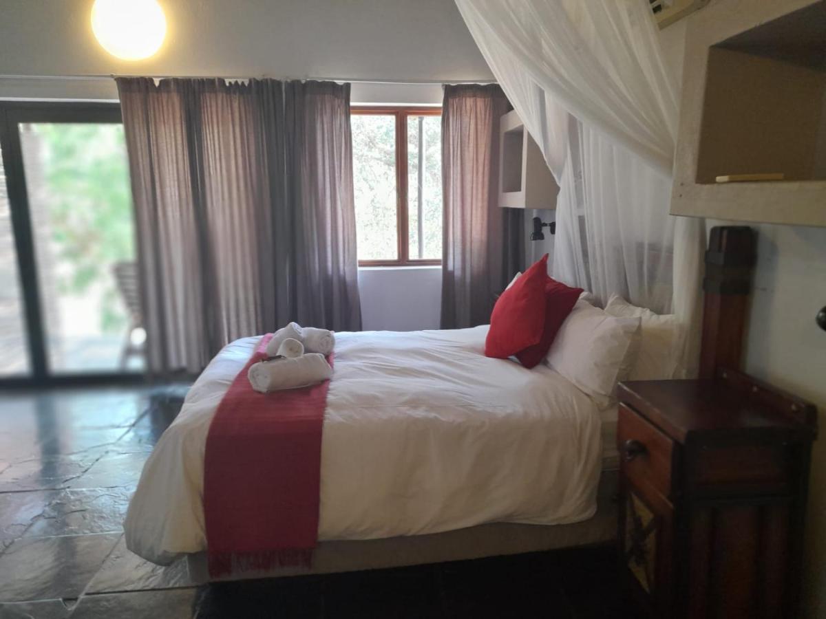 Dreibettzimmer mit Balkon