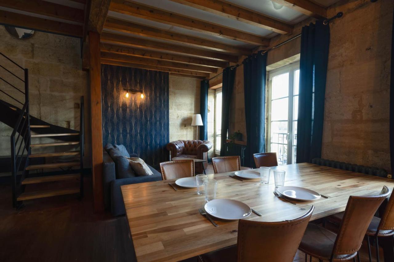 Élégance et Confort sur les Quais - Vue Garonne - B&B Bordeaux