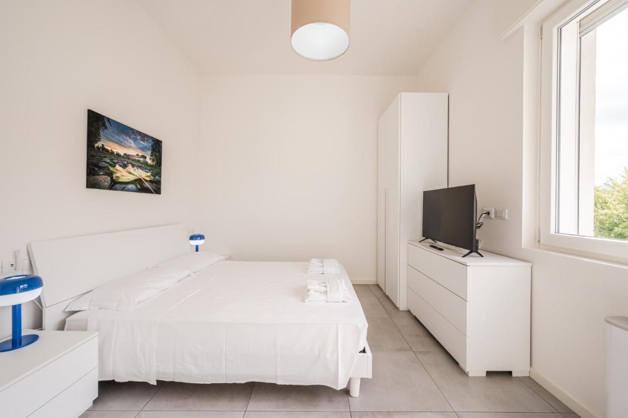 Tosa Apartment - Free WiFi, Air Conditioning & Private Parking - B&B Imola