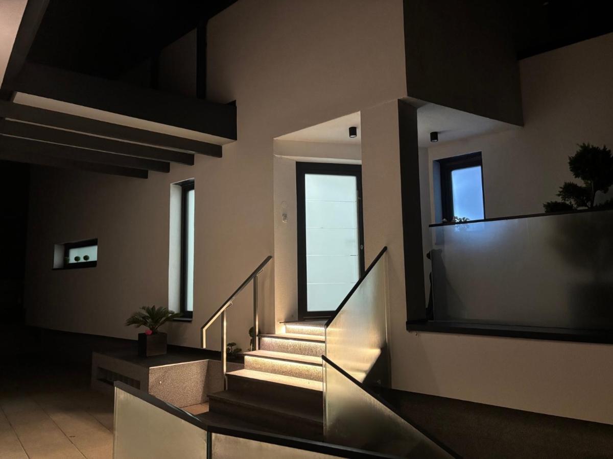 Le Cube Strasbourg - Marlenheim - B&B Marlenheim