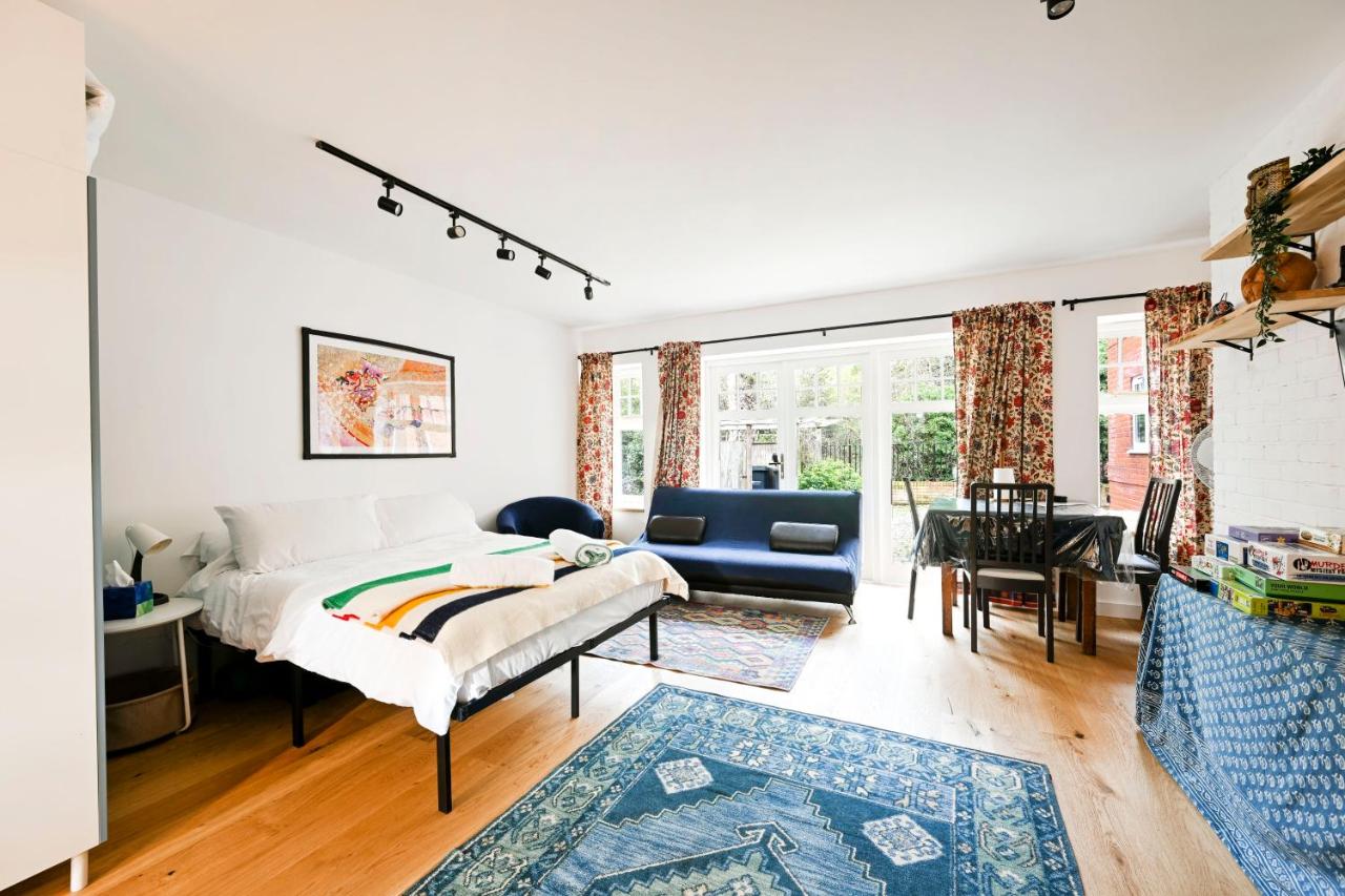 Cosy and Spacious Studio in Richmond London - B&B London