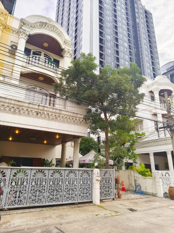 Danita's Home Bangkok - B&B Bangkok