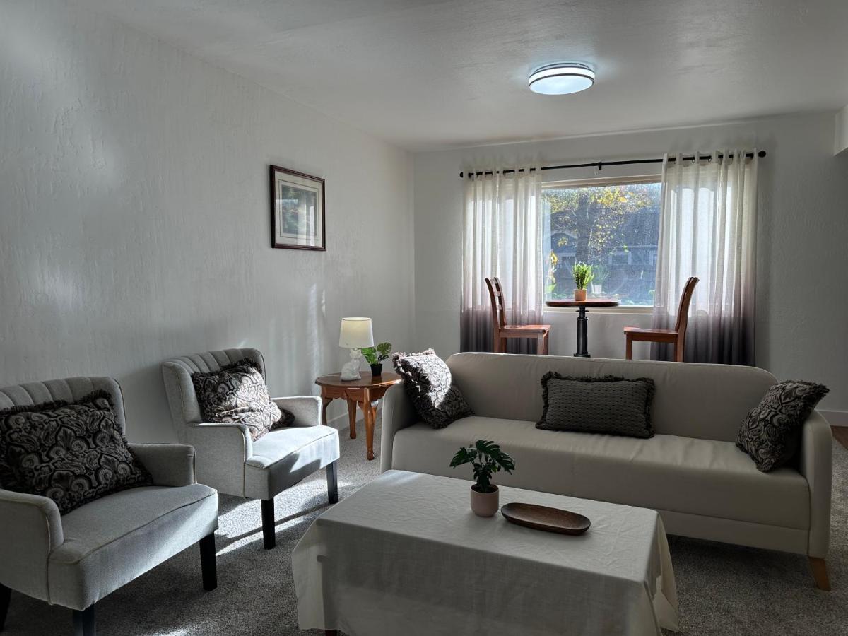 2 bedrooms in downtown easy parking - B&B Sacramento