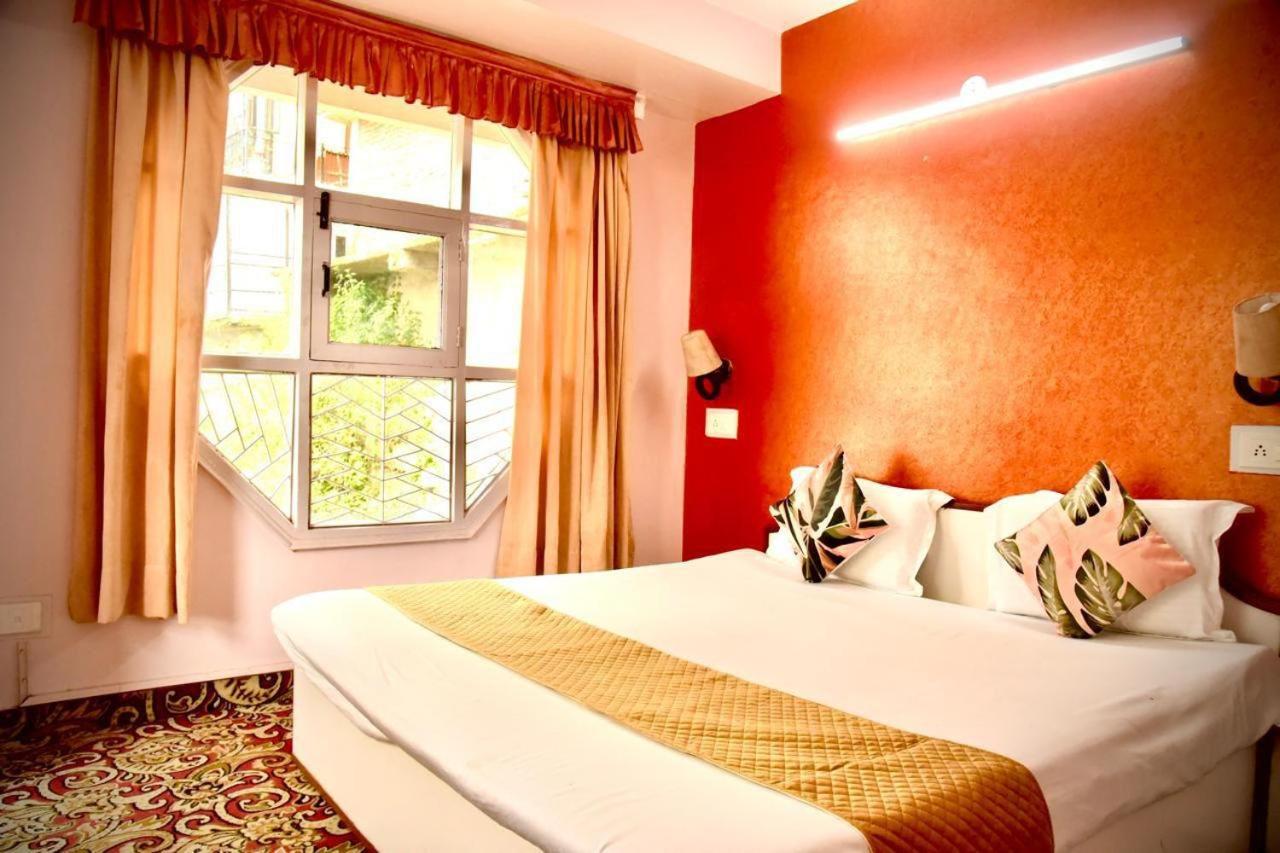 Chambre Lit King-Size - Vue sur Montagne