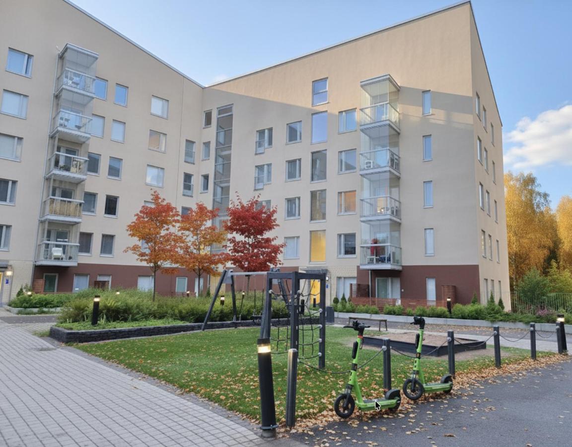 Viherpihan toivo I 5G I Free parking I Sauna - Chambres d'hôtes Espoo