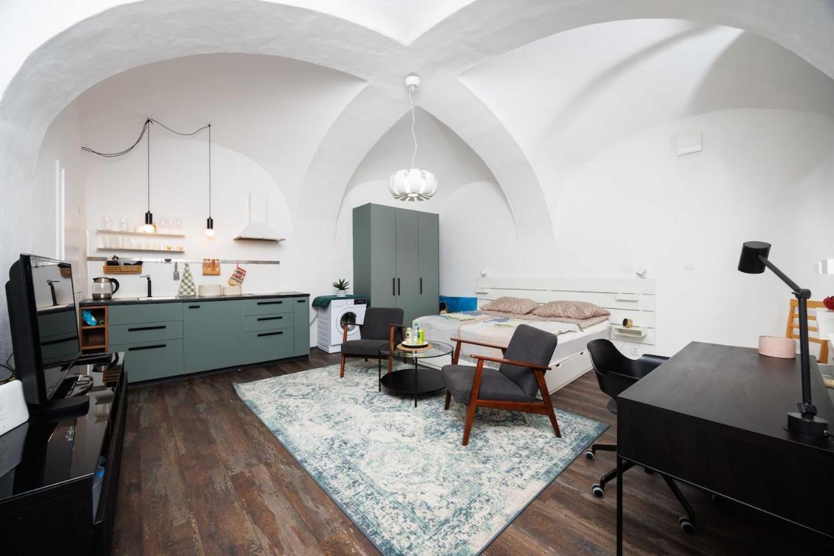 Cute Apartment in the heart of Old Town - Chambres d’hôtes Košice
