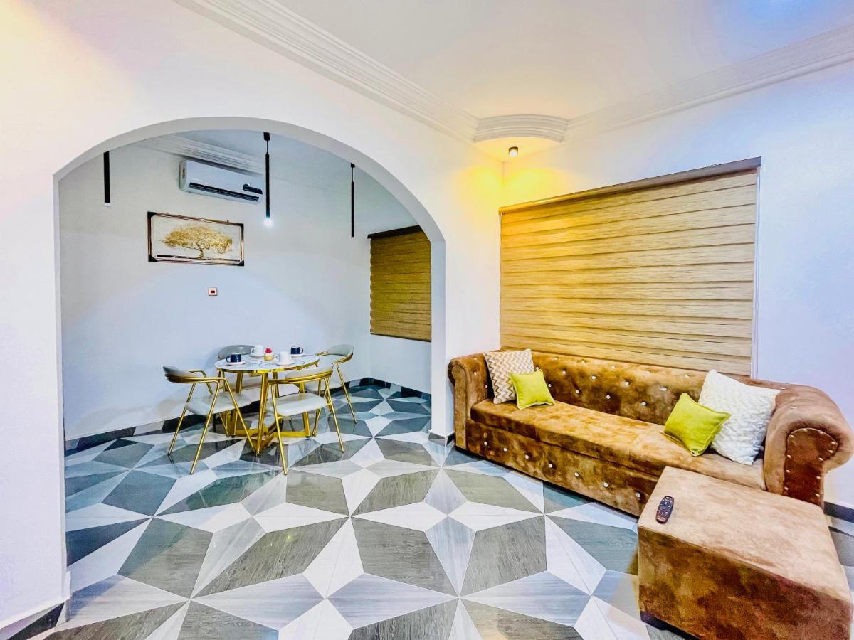 Caroline Cozy Apartment - Bed and Breakfast Accra