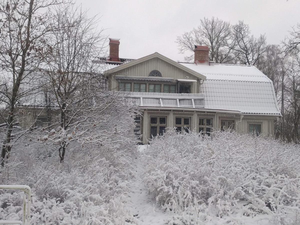 Lugnt läge för 1-4 - B&B Frillesås