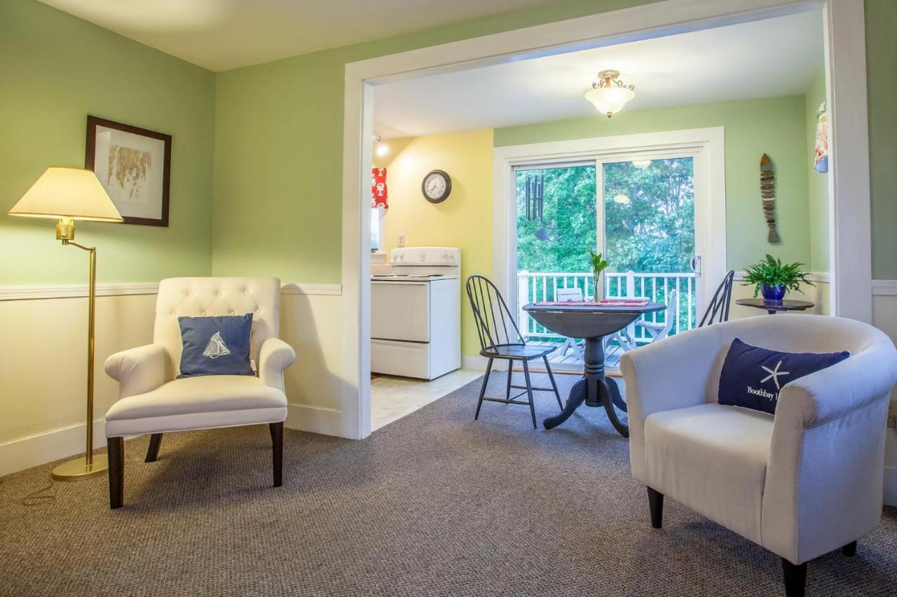 Junior Suite with Sea View 02