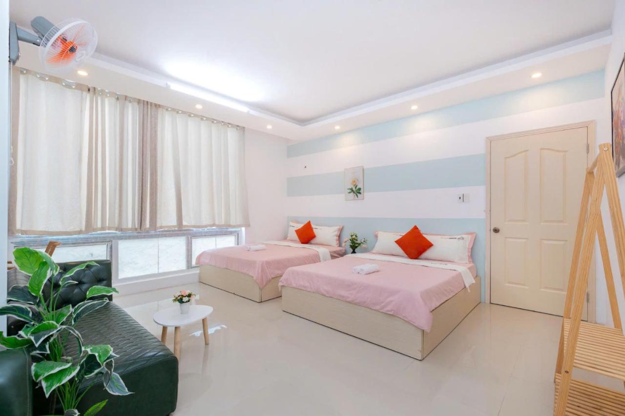 Appartamento con 2 Camere da Letto e Balcone