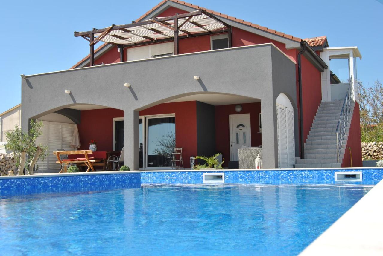 House with swimming pool Blue Diamond - Ferienwohnung