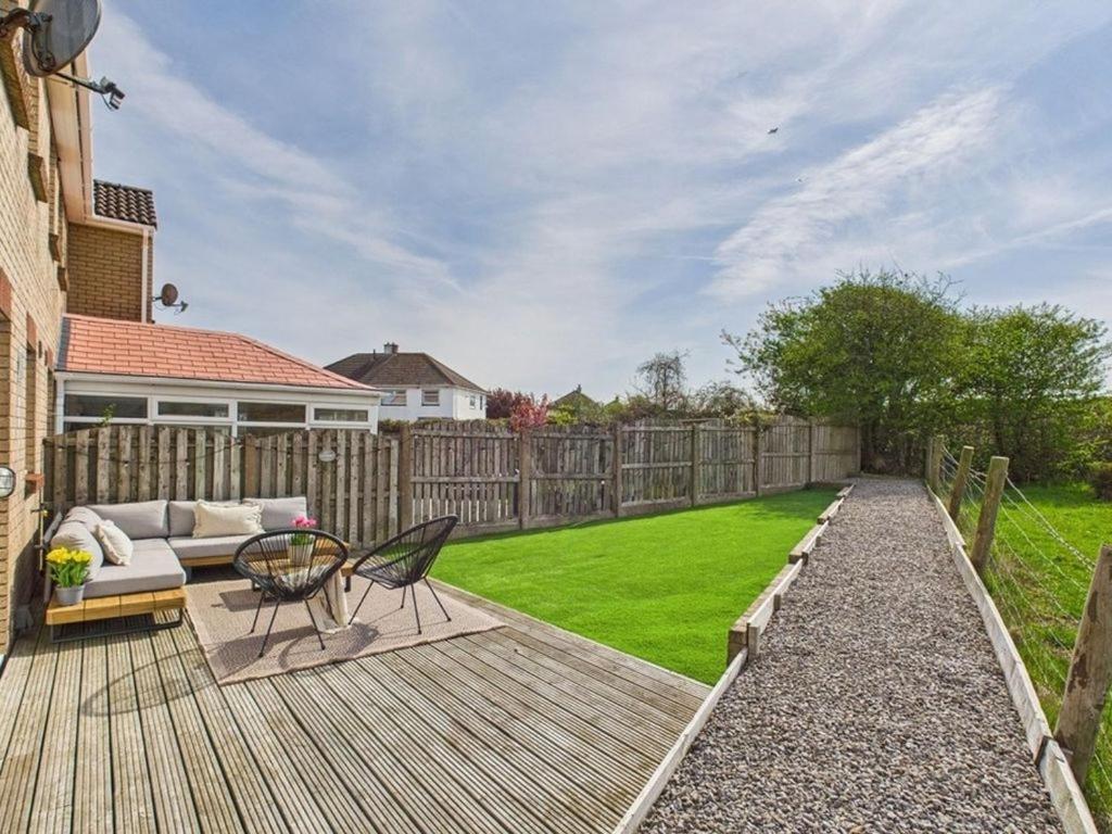 The Haven Holiday Home - B&B Woodend