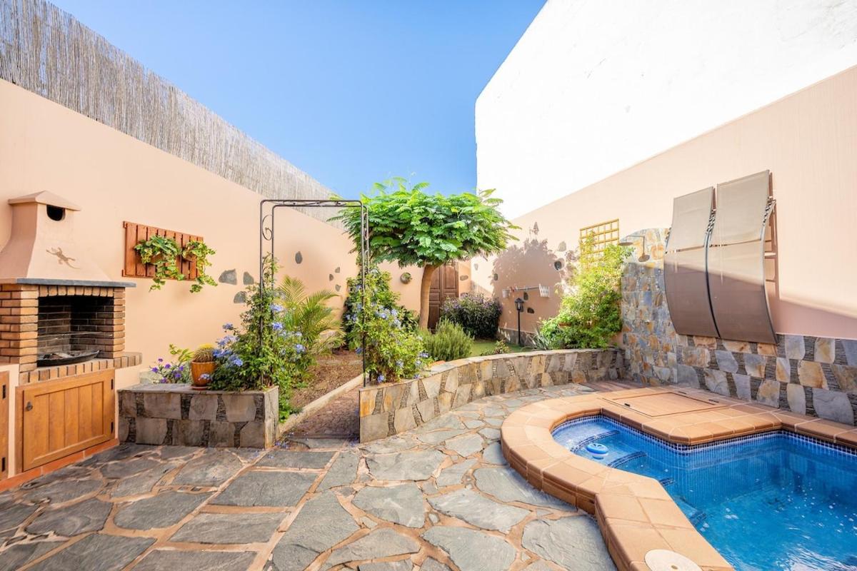 Canary Holiday Mondragon House - B&B Ingenio