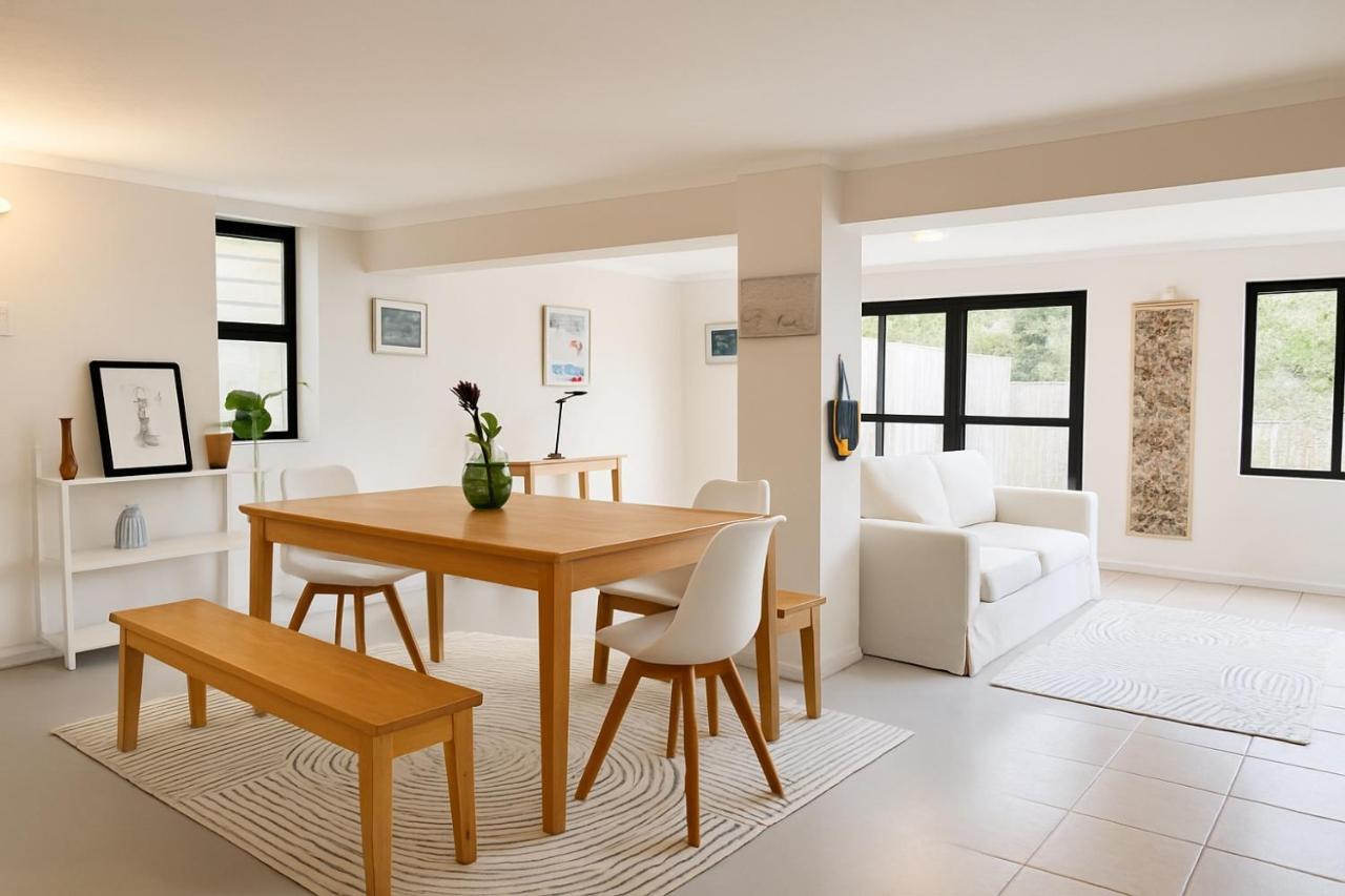 Wildlife and Ocean Cottage - B&B Scarborough