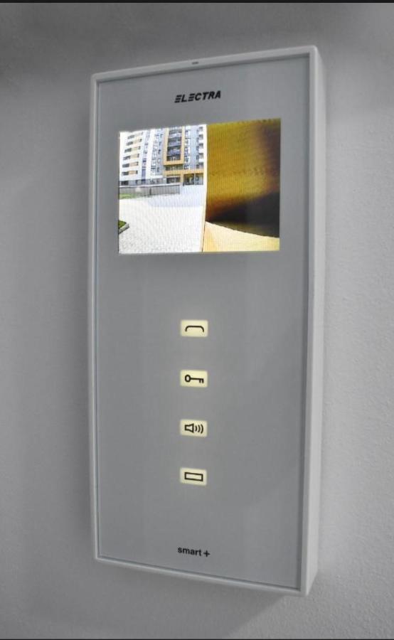 Iris Green Loft - free private parking - B&B Timişoara