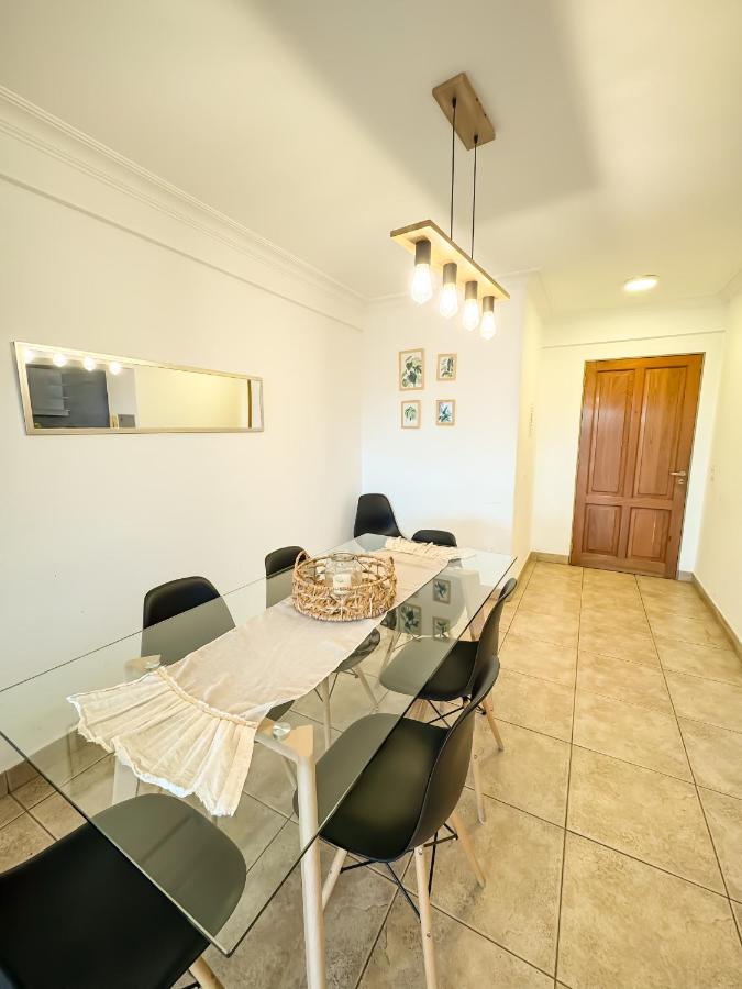 Amplio depto tres habitaciones y dos banos para familia - B&B Salta