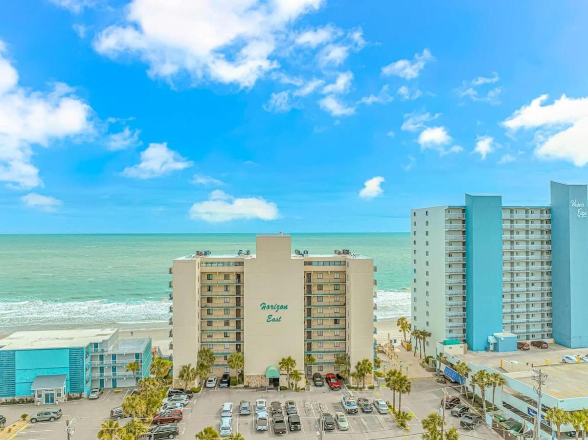 Horizon East Resort 104 - Direct Oceanfront Balcony and Pool - Chambres d'hôtes Myrtle Beach