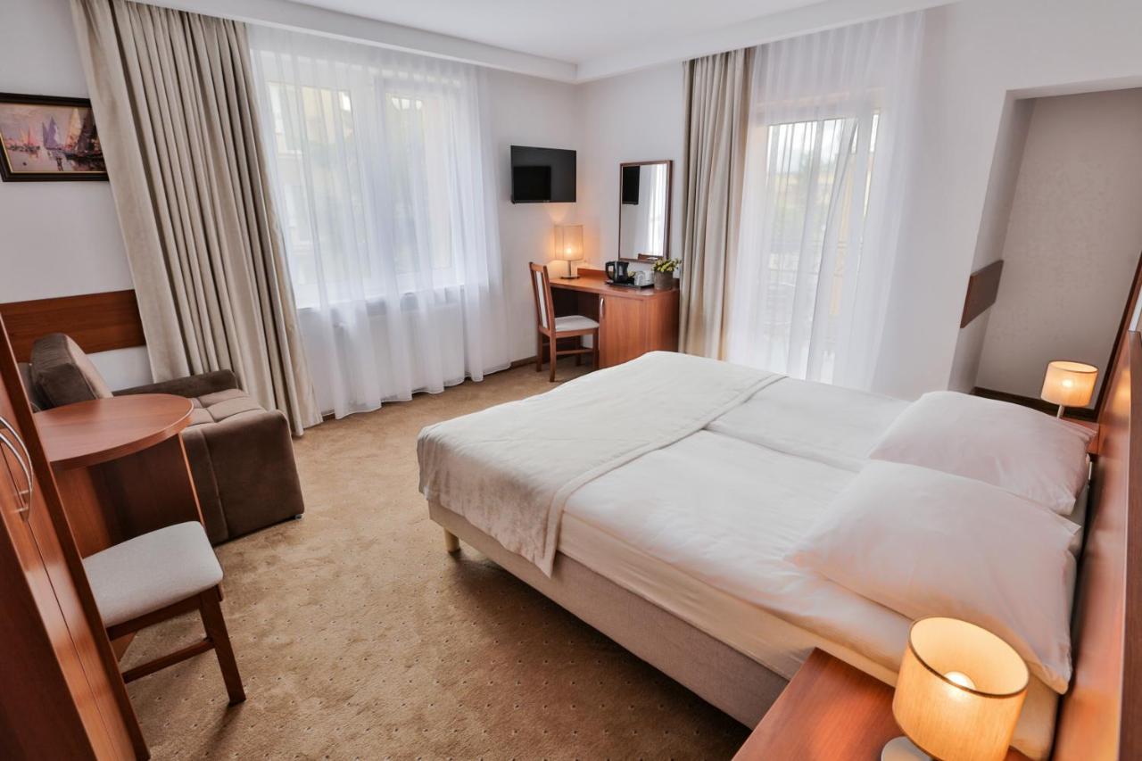 Triple Room with Balcony