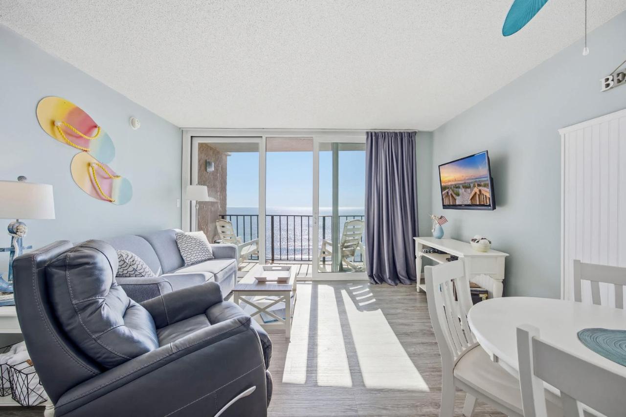 Oceanfront Suite Private Balcony Top Location - B&B Myrtle Beach