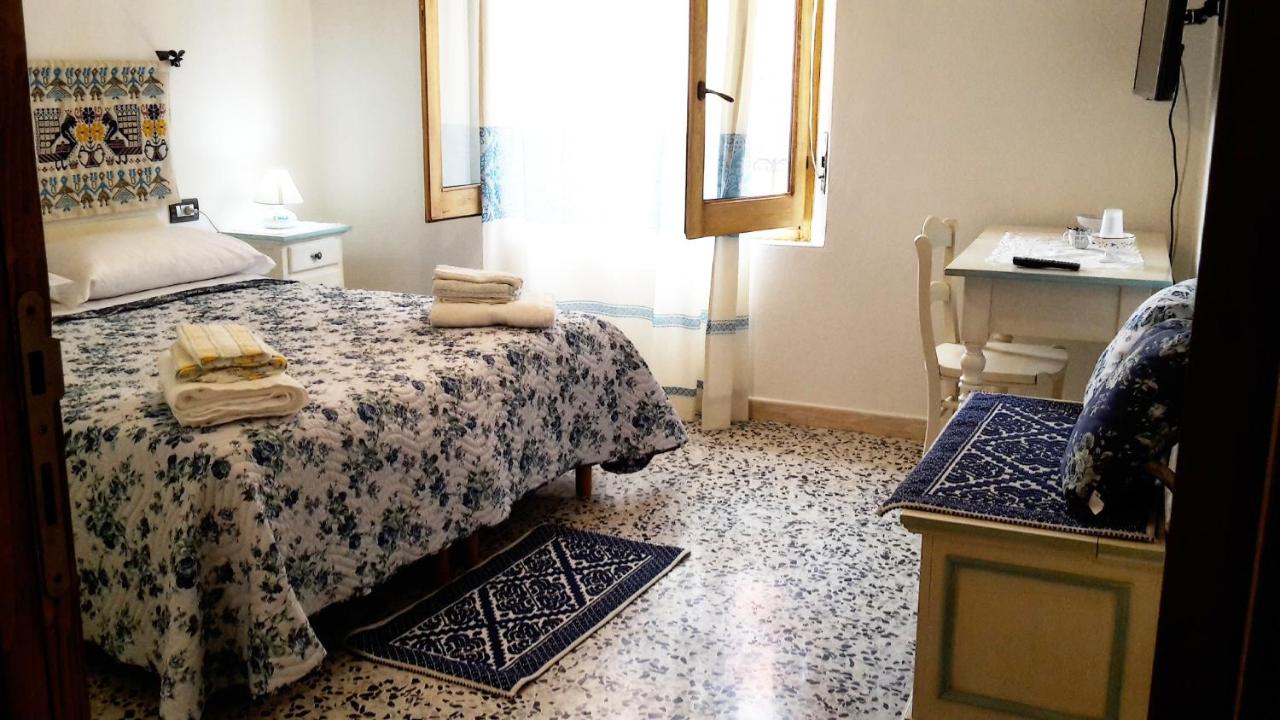 Dreibettzimmer