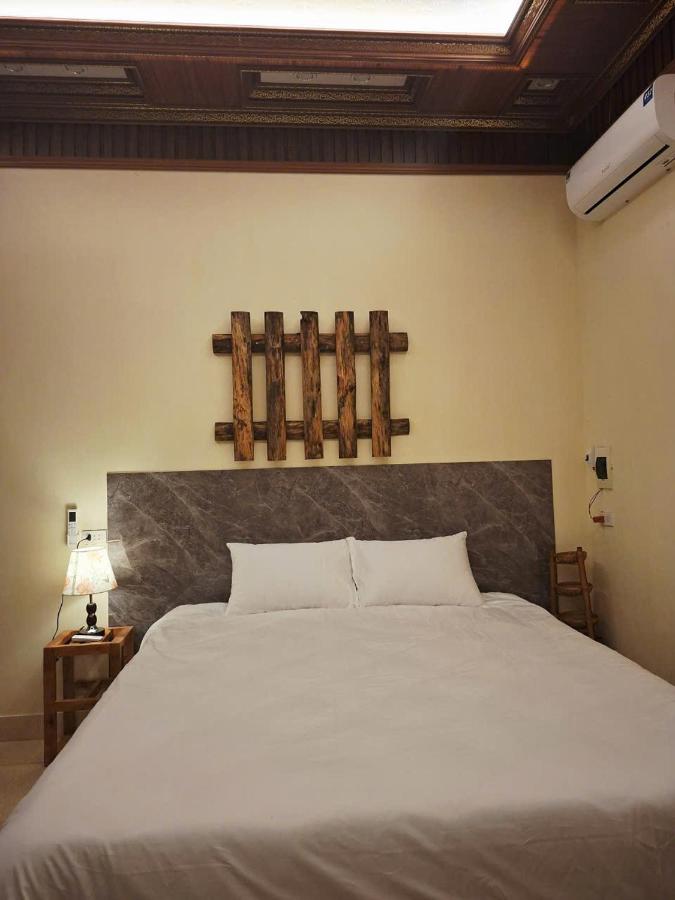 Chambre Lit King-Size - Vue sur Jardin