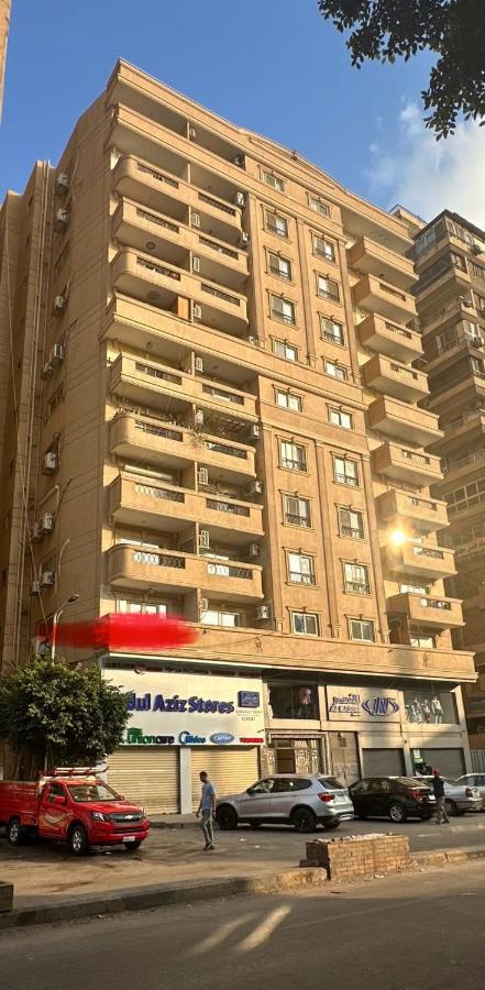 NEW Apartment شقة جديدة ميدان لبنان المهندسين - B&B Il Cairo