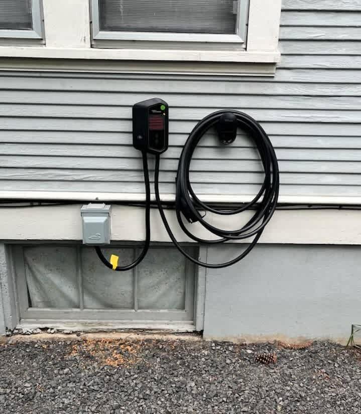 Vino e Vita Historic Pet-Friendly Home-EV Charger - Chambres d’hôtes McMinnville