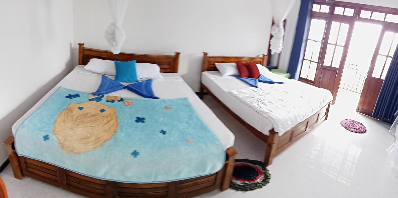 Familienzimmer mit Bergblick