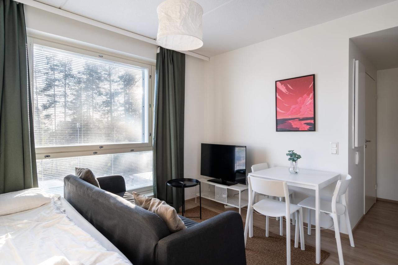 One-Bedroom Standard Apartment