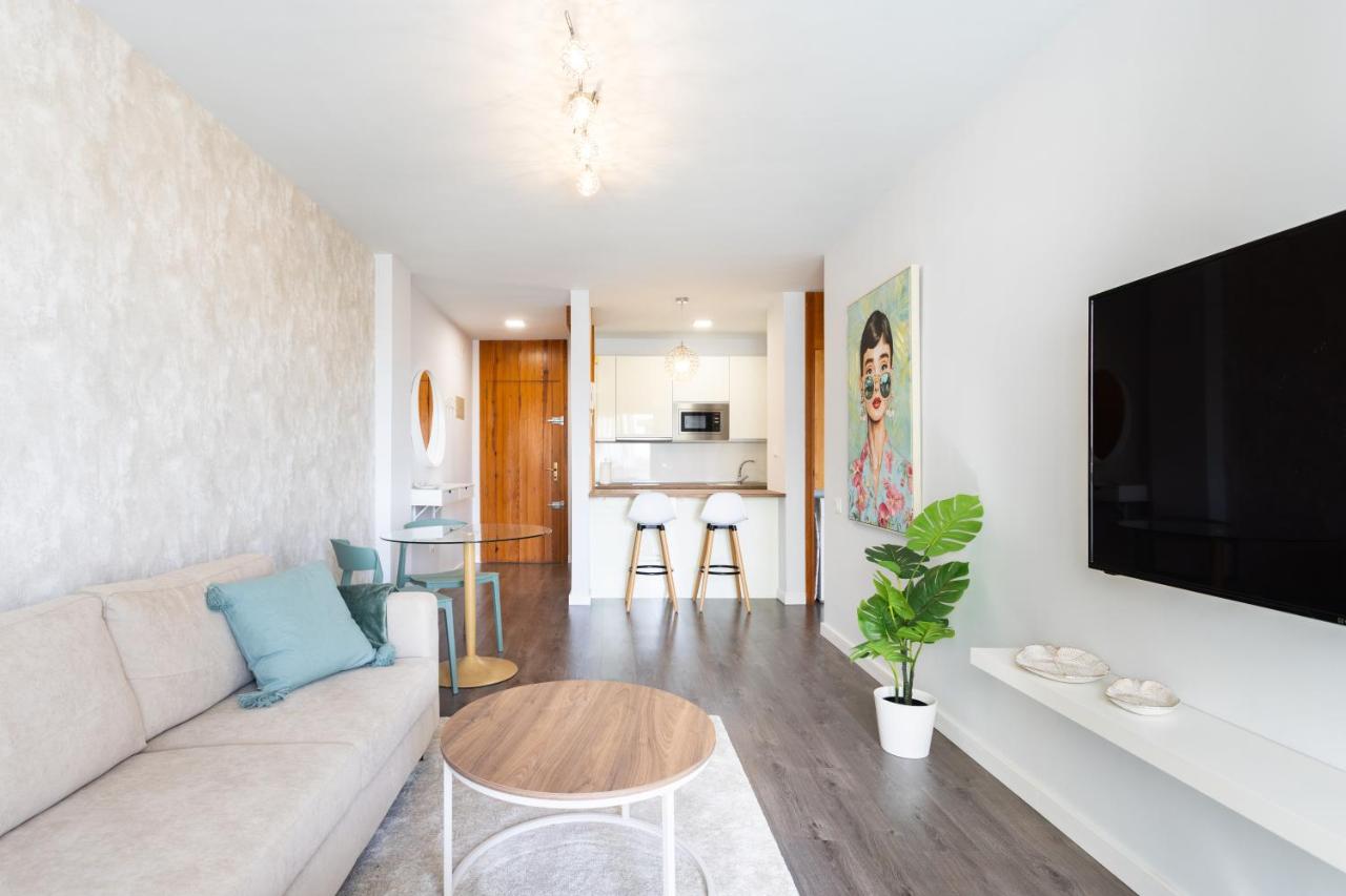 Home2Book Cozy Urban Retreat with Balcony - B&B Santa Cruz de Tenerife