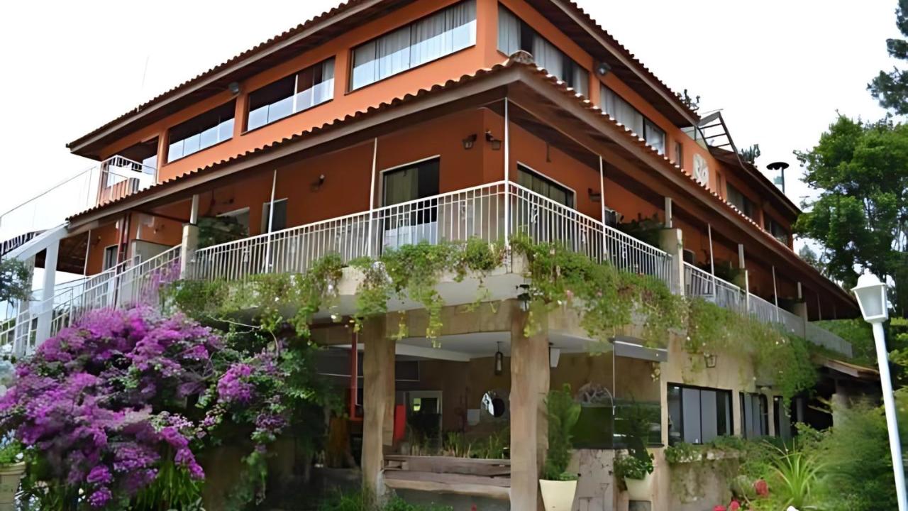 Pousada Canto das Corujas - B&B São Roque