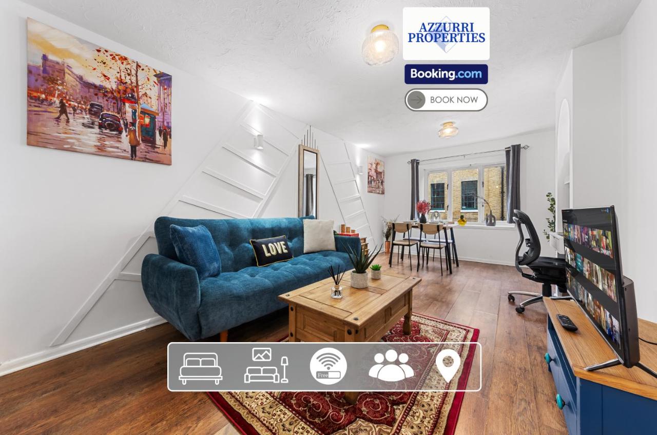 Short Stays at Tyndale Court by Azzurri Properties Short Lets & Serviced Accommodation London with Wi-Fi and Parking - B&B London