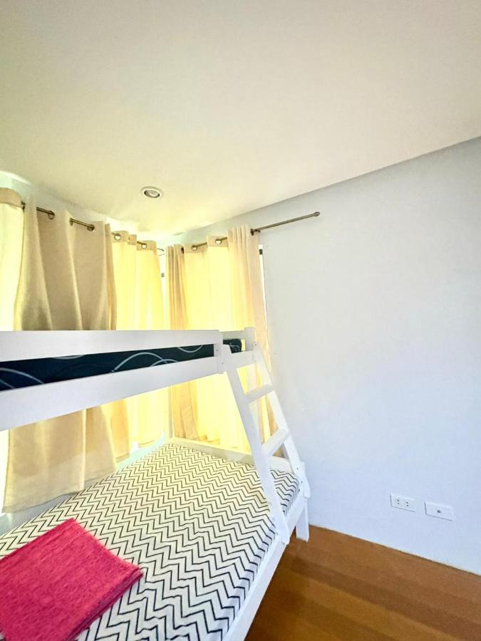 Malibu A Residence SM Lanang SMX nearby House 4 BR - B&B Davao City