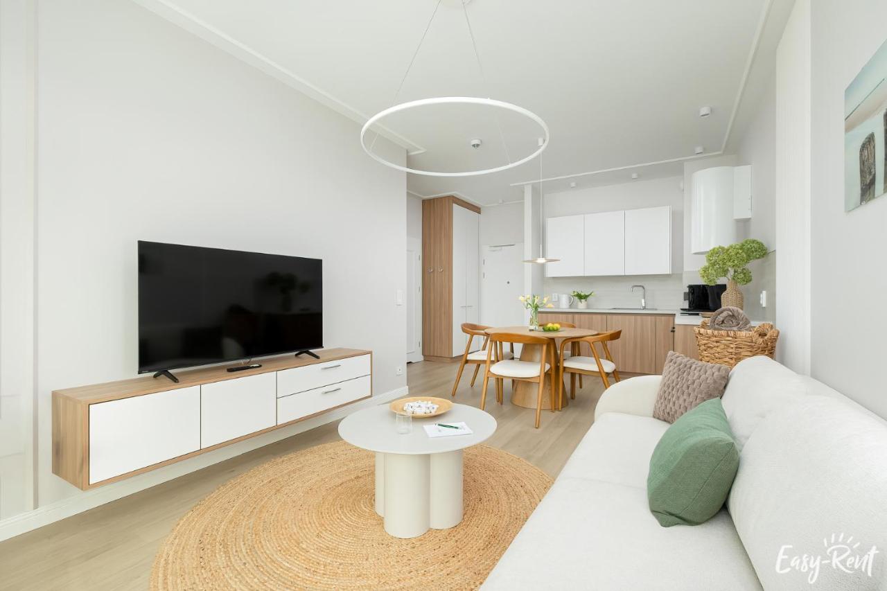 Rezydencja Niechorze Apartament Easy-Rent 310B, widok na morze, basen kryty, klimatyzacja, sauna, jacuzzi - w cenie apartamentu - Chambres d'hôtes Niechorze
