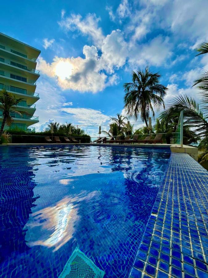 Mar y piscina gigante en el caribe - Ferienwohnung Cartagena
