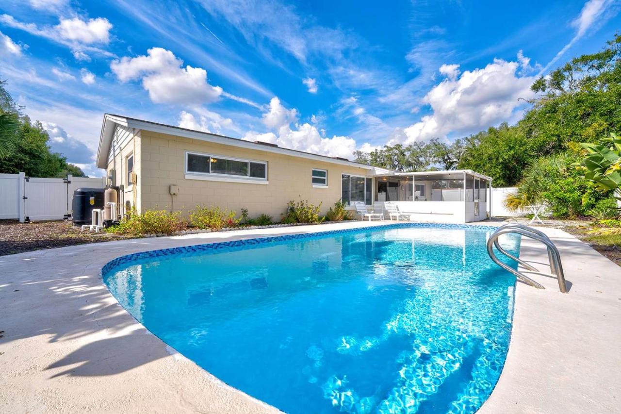 Spacious Casselberry House with Backyard Pool - B&B Orlando