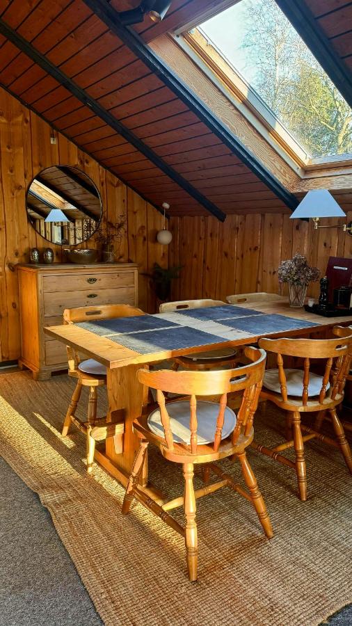 Traditional Summer House Near Henne Strand - B&B Oksbøl