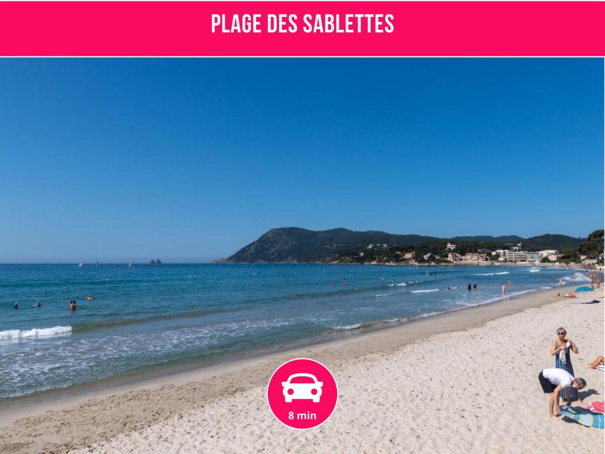 Le Garibaldi - Idéal PRO & Couple - Parking GRATUIT - CENTRE VILLE - Animaux acceptés - 5min à pied du Port - Commerces - Plage 10min en voiture - WIFI HD - BAO LOCATION - B&B La Seyne-sur-Mer