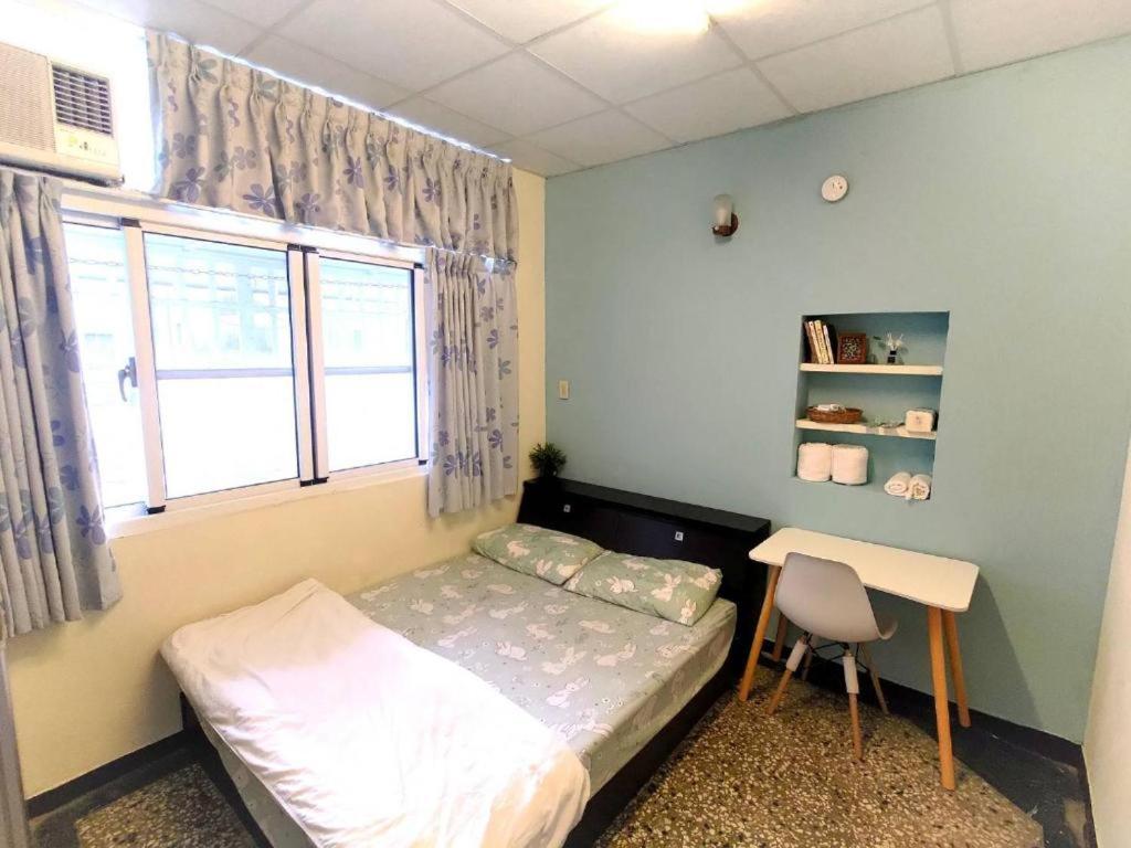 Five-Bedroom Apartment