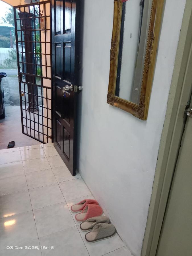 Homestay Casa Mutiara - B&B Paka
