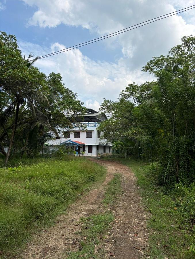 Thiramizhi - B&B Ernākulam