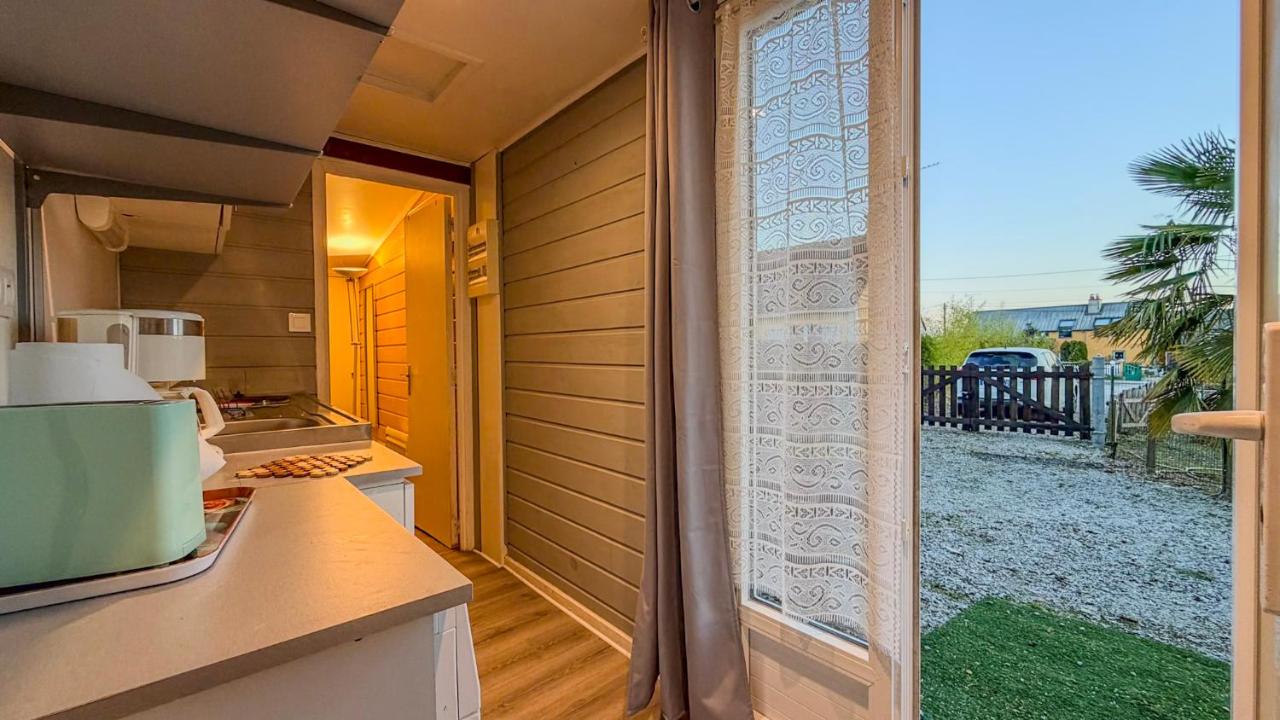 Petit Chalet idéal à la campagne avec parking - B&B Auguaise