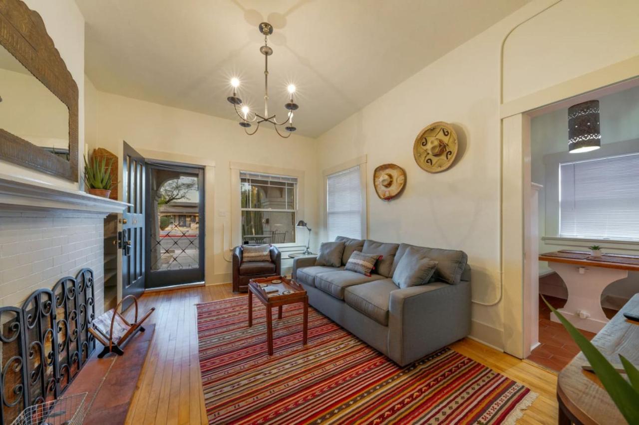 Charmer, 3 Blocks from U of A, 1 BR 1 BA, Sleeps 3 - Ferienwohnung Tucson