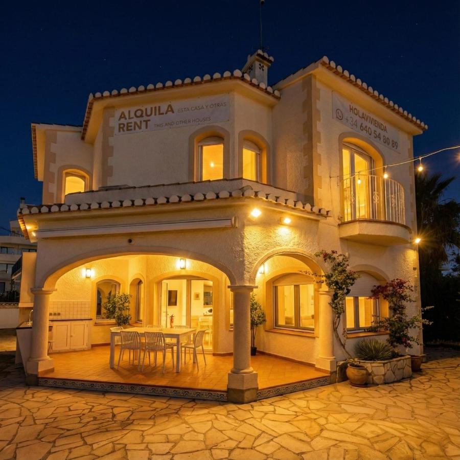 holaVivienda - Villa de lujo a pie de playa con piscina privada - Ferienwohnung Denia