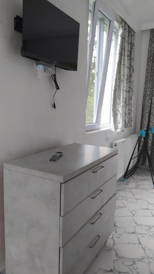 Apartment on Kobuleti beach1 - Chambres d’hôtes P’ichvnari