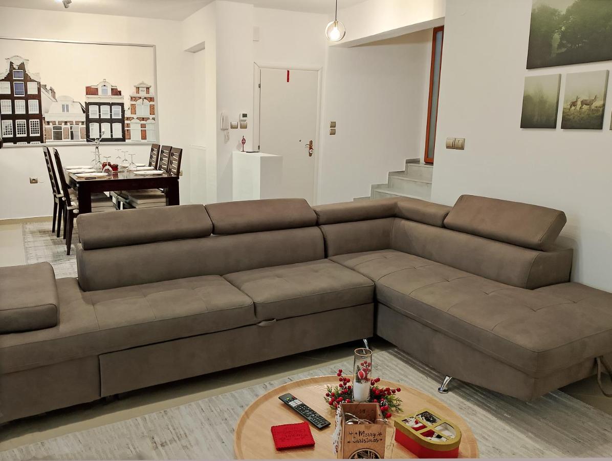 Chloe Maxi Apt 108 sqm - B&B Kastoria