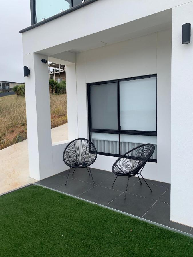 Charming 1-bed Coastal Escape at Links Lady Bay - B&B Normanville