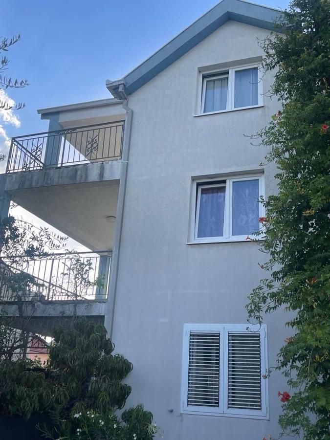 Duplex three-room apartment in Podgorica - Ferienwohnung Podgorica